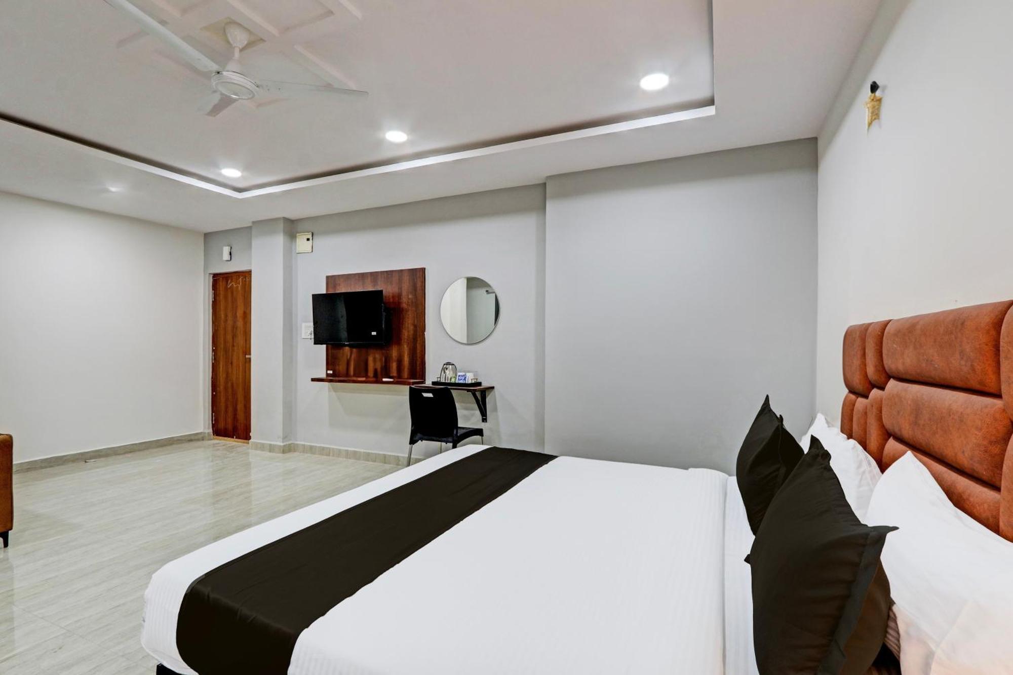 היידראבד Super Hotel O Lavish Tranquil מראה חיצוני תמונה